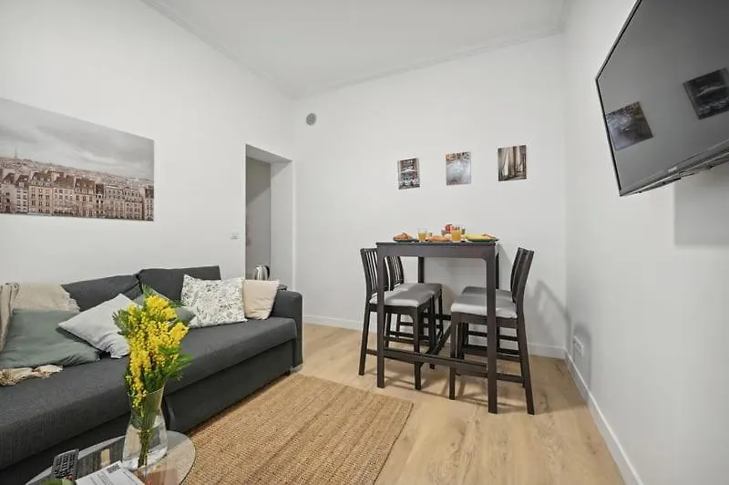 Paris 14E ,Cosy Appartement 2 Pieces Renove